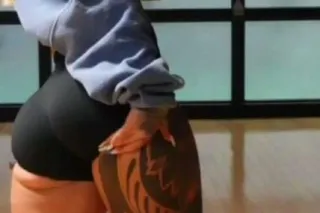 ➡ IF U WANNA SEE ME ➡ MESSAGE ... - Image 2