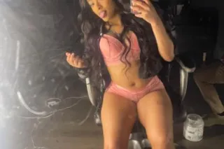 The baddest Foreignerrr - Image 2