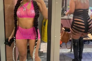 The baddest Foreignerrr - Image 1